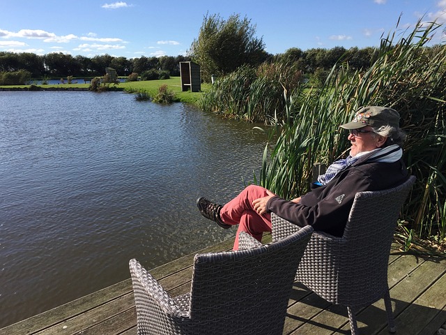 政治影响与 政治影响与